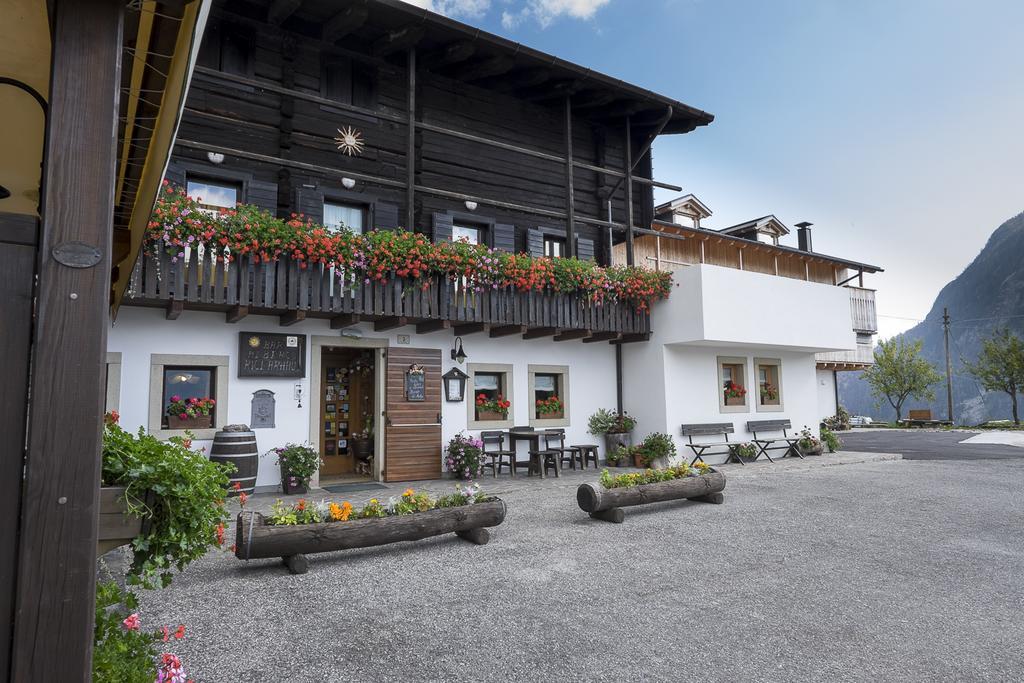 Albergo Riglarhaus Sauris Εξωτερικό φωτογραφία